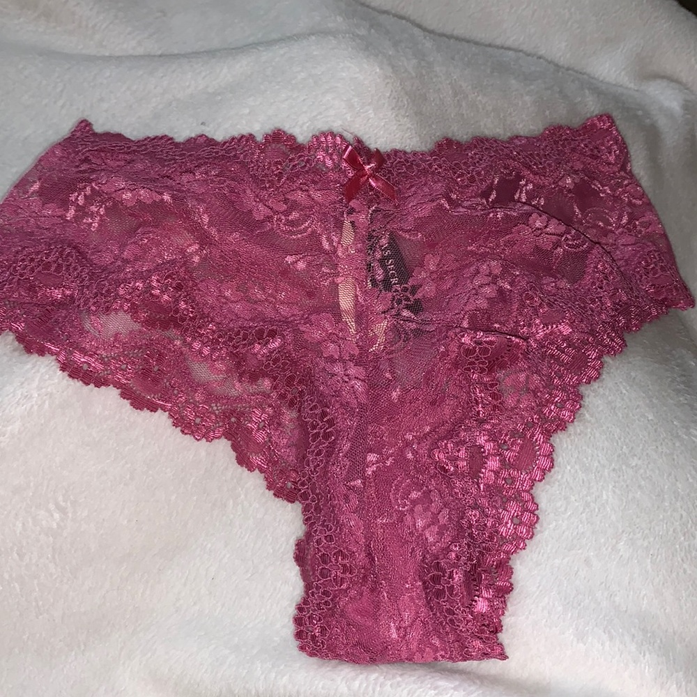⭐️ 2/$18 Sale ⭐️  Victoria’s Secret Cheeky